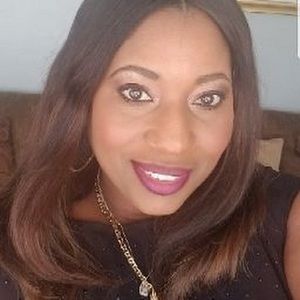 Meet your Posher, Tillula